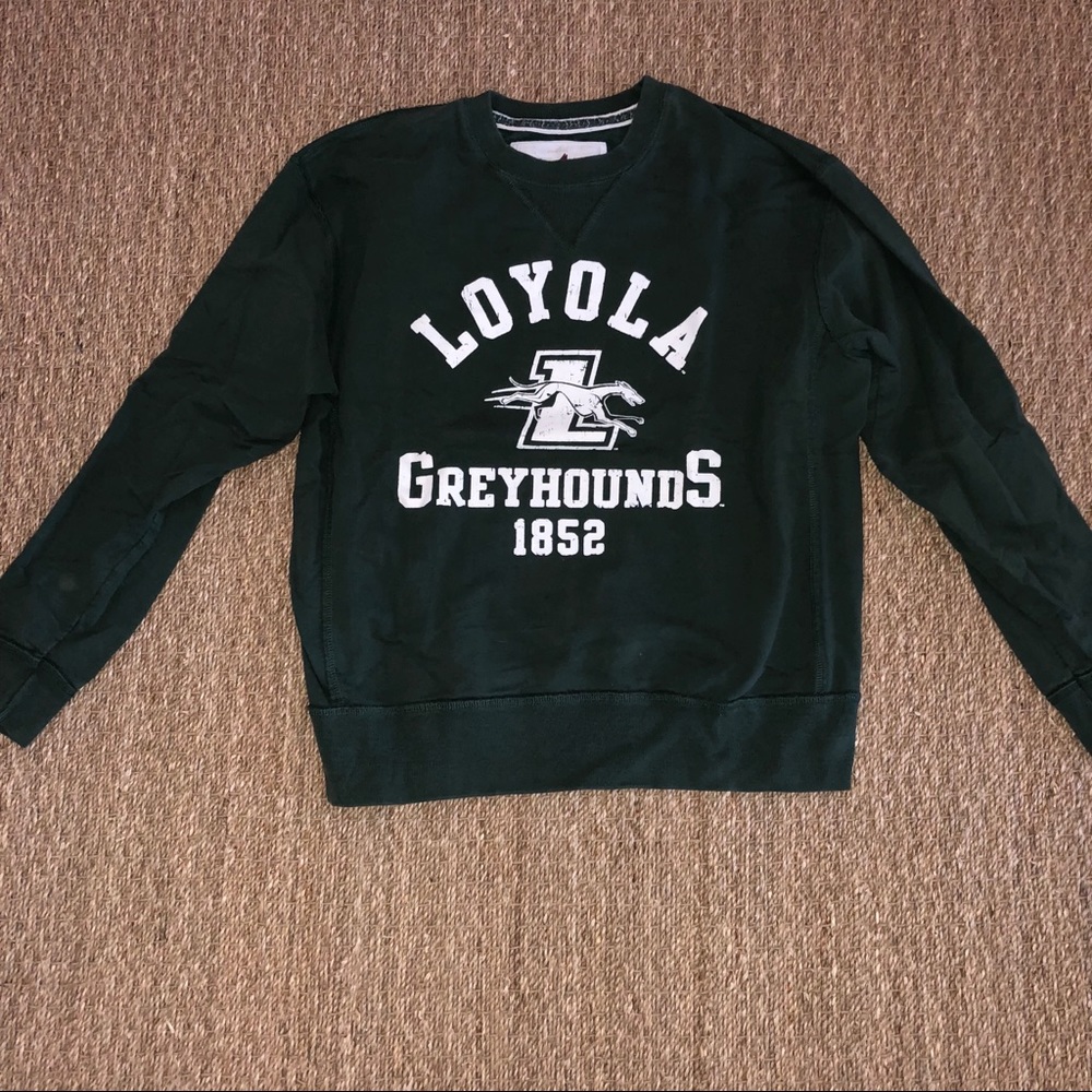 Loyola University Maryland green pullover